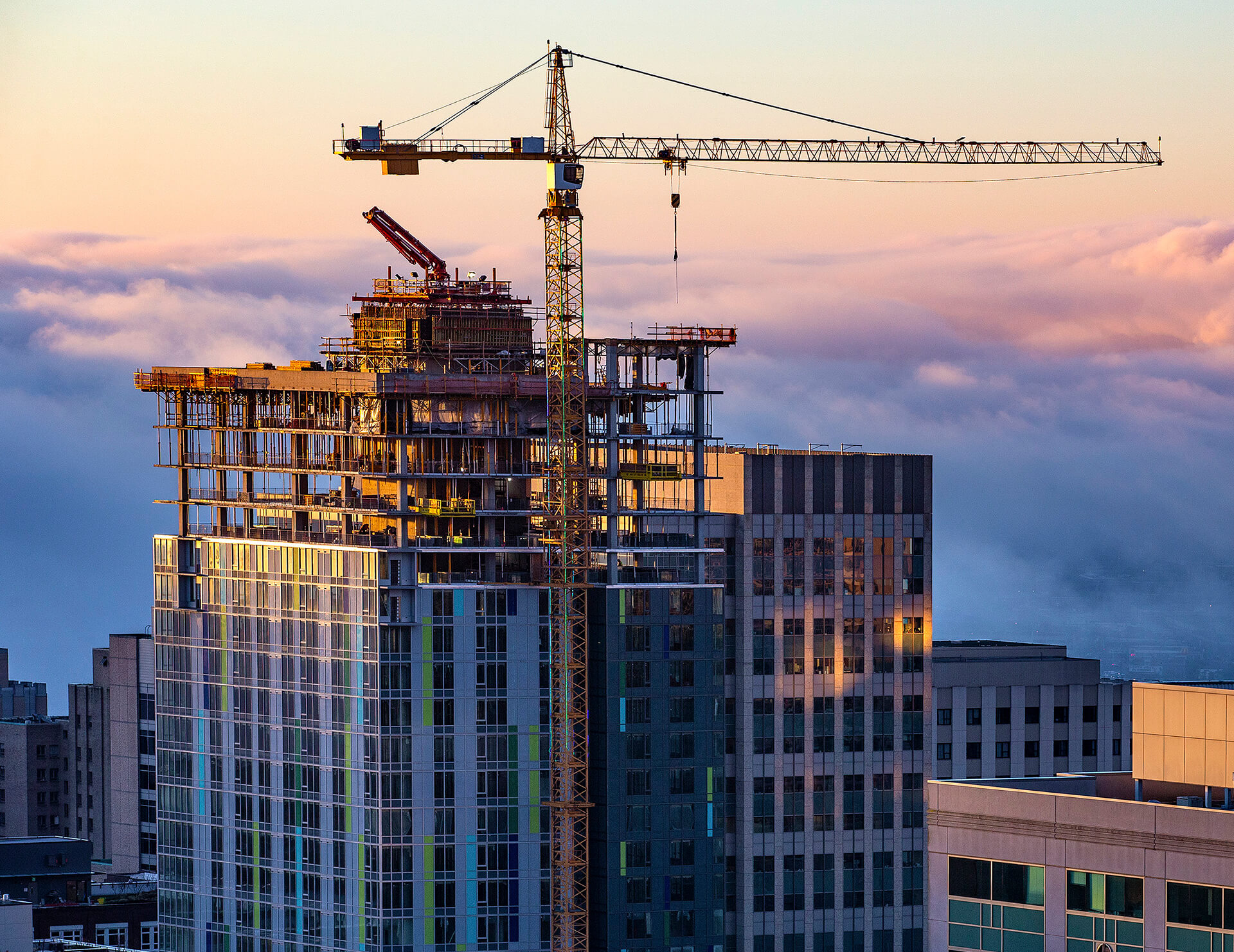 crane skyscraper